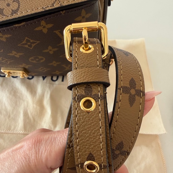 Louis Vuitton Reverse Metis Pouchette - Picture 7 of 15